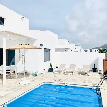 Fashion Iriome Villa